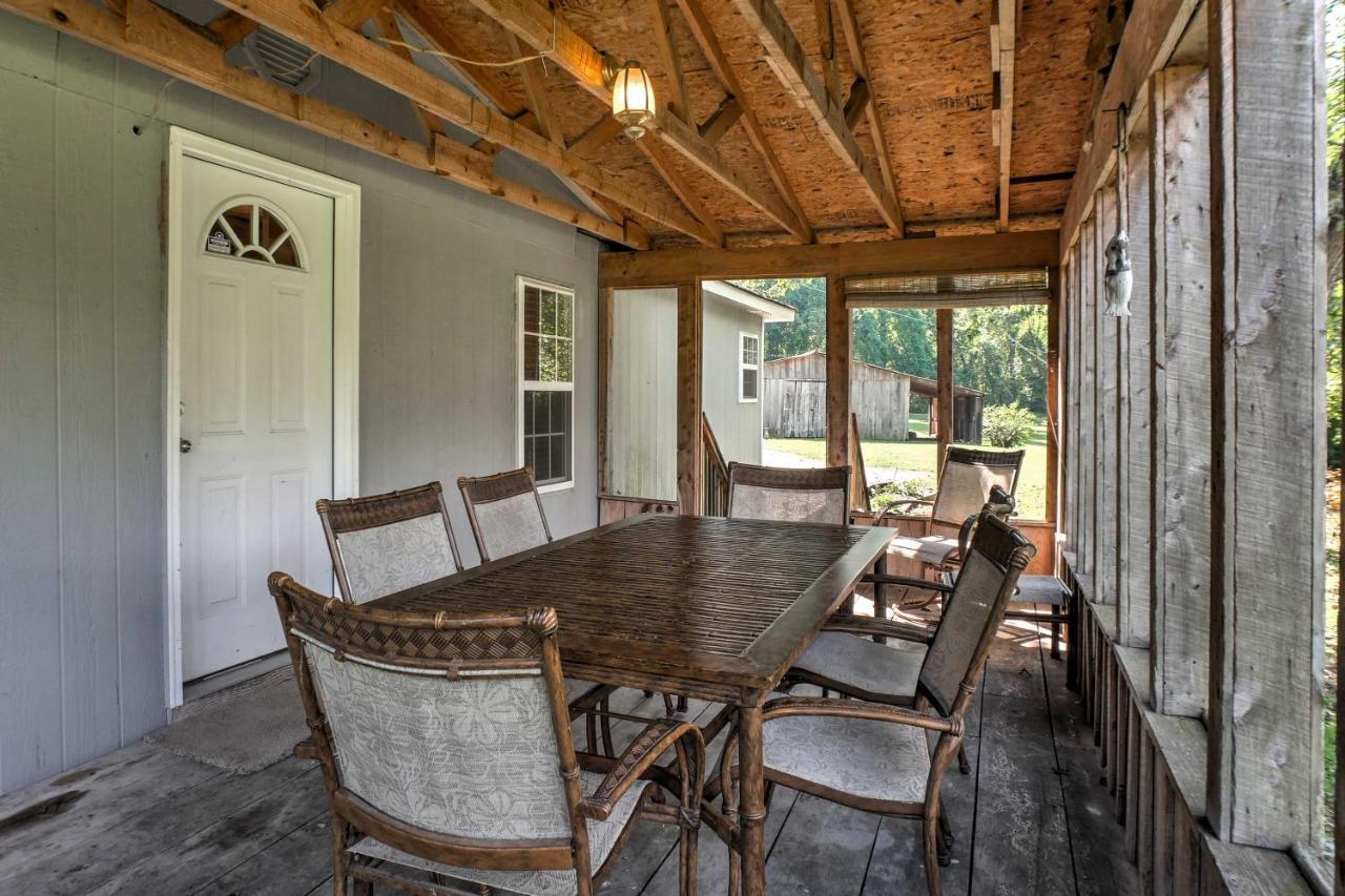 Ooltewah Cabin With Grill, Pool Table And Porch! Eksteriør billede
